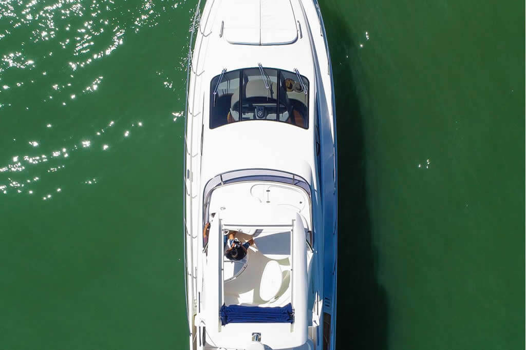 Azimut 600